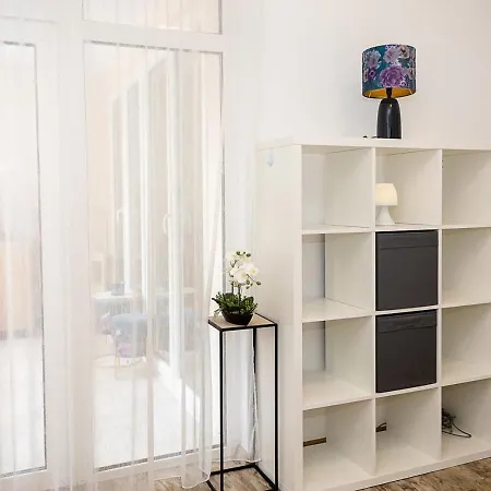 Cozy Flat I Close To Sea Garden & Sports Palace By Flat Mаnаger فارنا